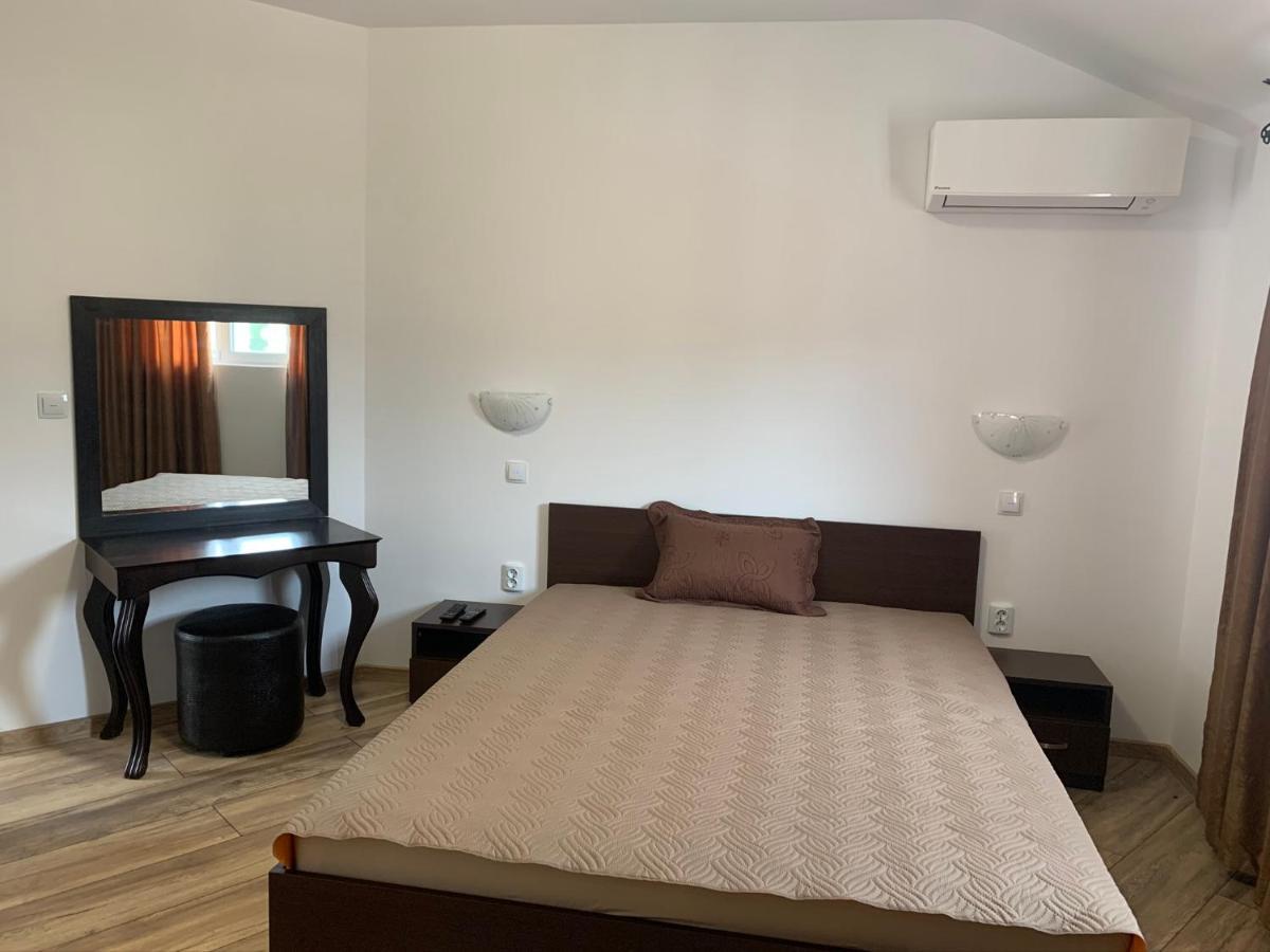 Marina Bay Apart Saint Vlas Sveti Vlas Bagian luar foto