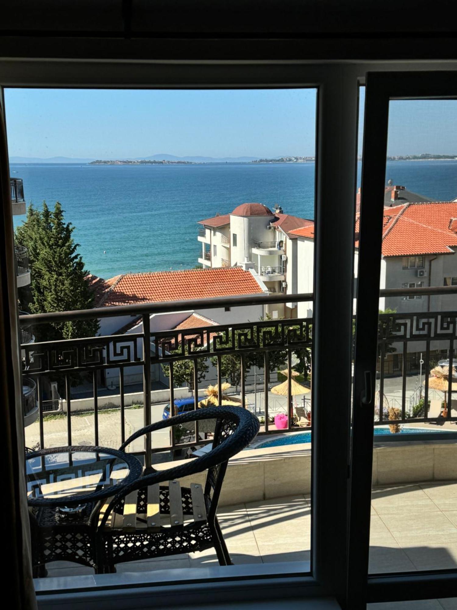 Marina Bay Apart Saint Vlas Sveti Vlas Bagian luar foto